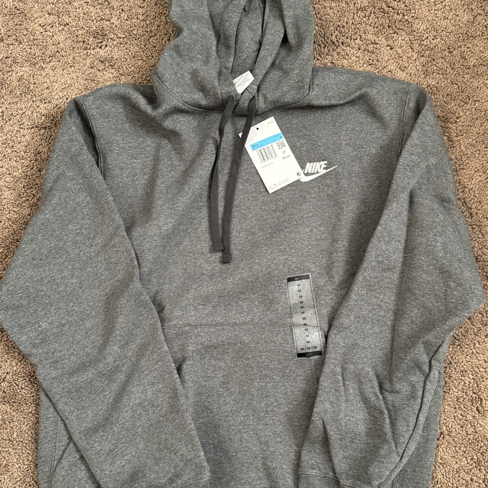 NWT Men’s Nike grey hoodie